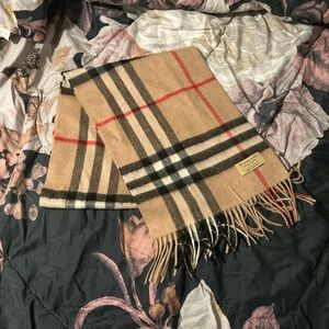 Burberry Classic Check Cashmere Scarf
